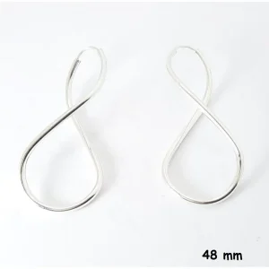 BRINCO ARGOLA INFINITO PERFIL REDONDO DE PRATA ALT 48mm