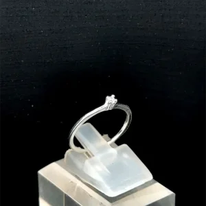 ANEL SOLITARIO DE PRATA