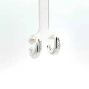 BRINCO CURVADO DE PRATA 16mm