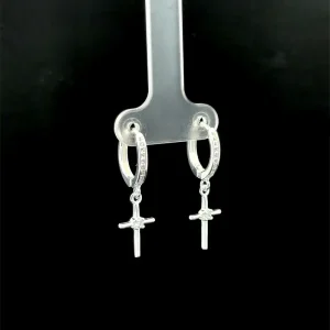 BRINCO ARGOLA CLICK CRAVEJADO DE PRATA C/ PG CRUZ 13mm