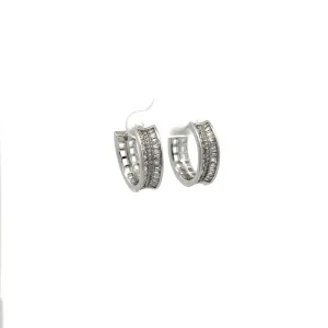 BRINCO ARGOLA CLICK CRAVEJADO DE RODIO 19mm