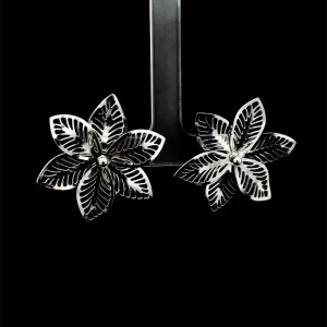 BRINCO FLOR VAZADA INOX 34mm