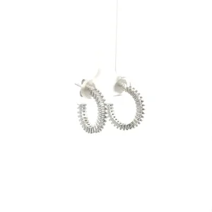 BRINCO ARGOLA CRAVEJADA ABERTA DE RODIO 19mm